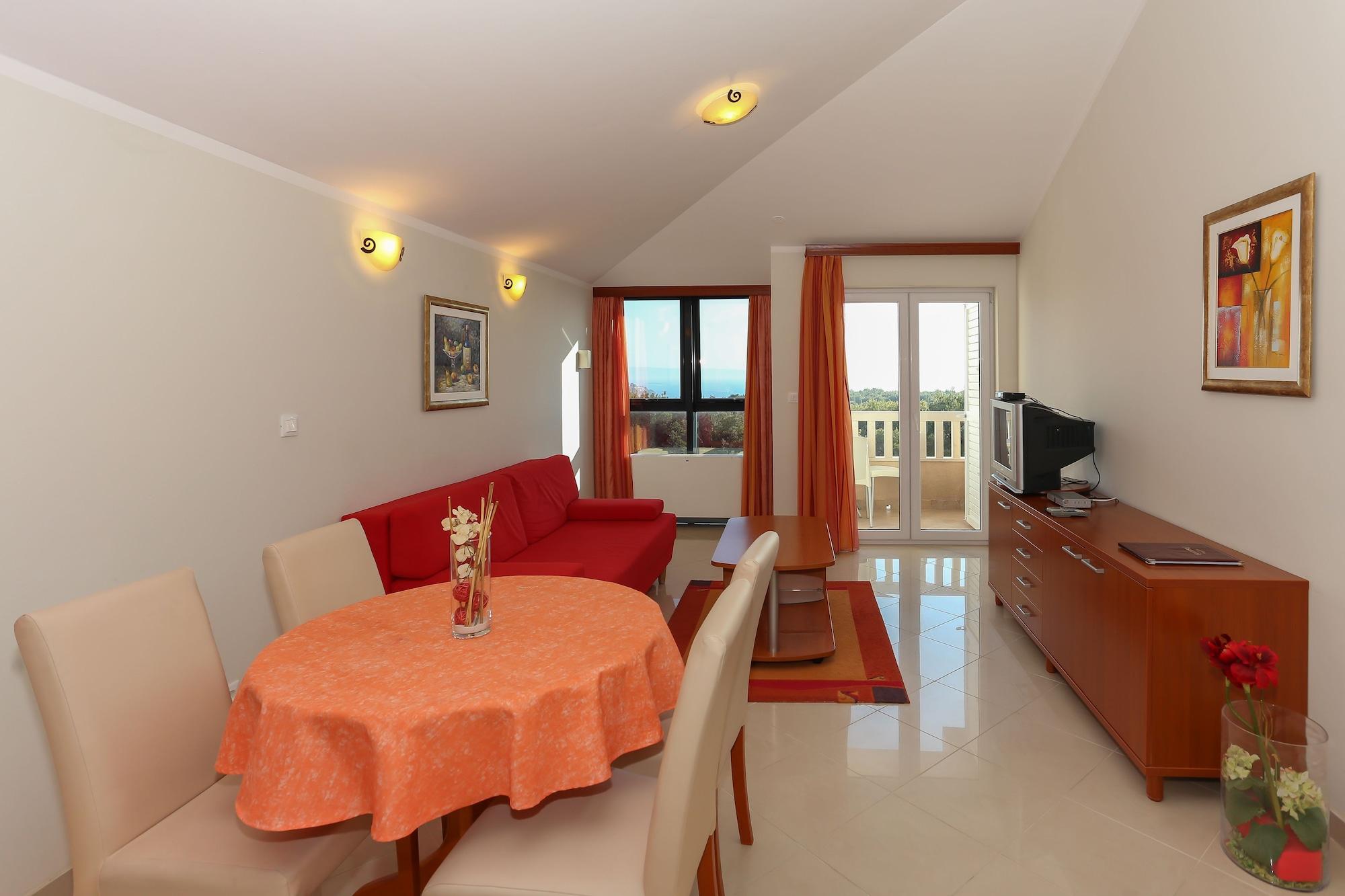 Apartments And Rooms Astoria Seget Vranjica Exterior photo