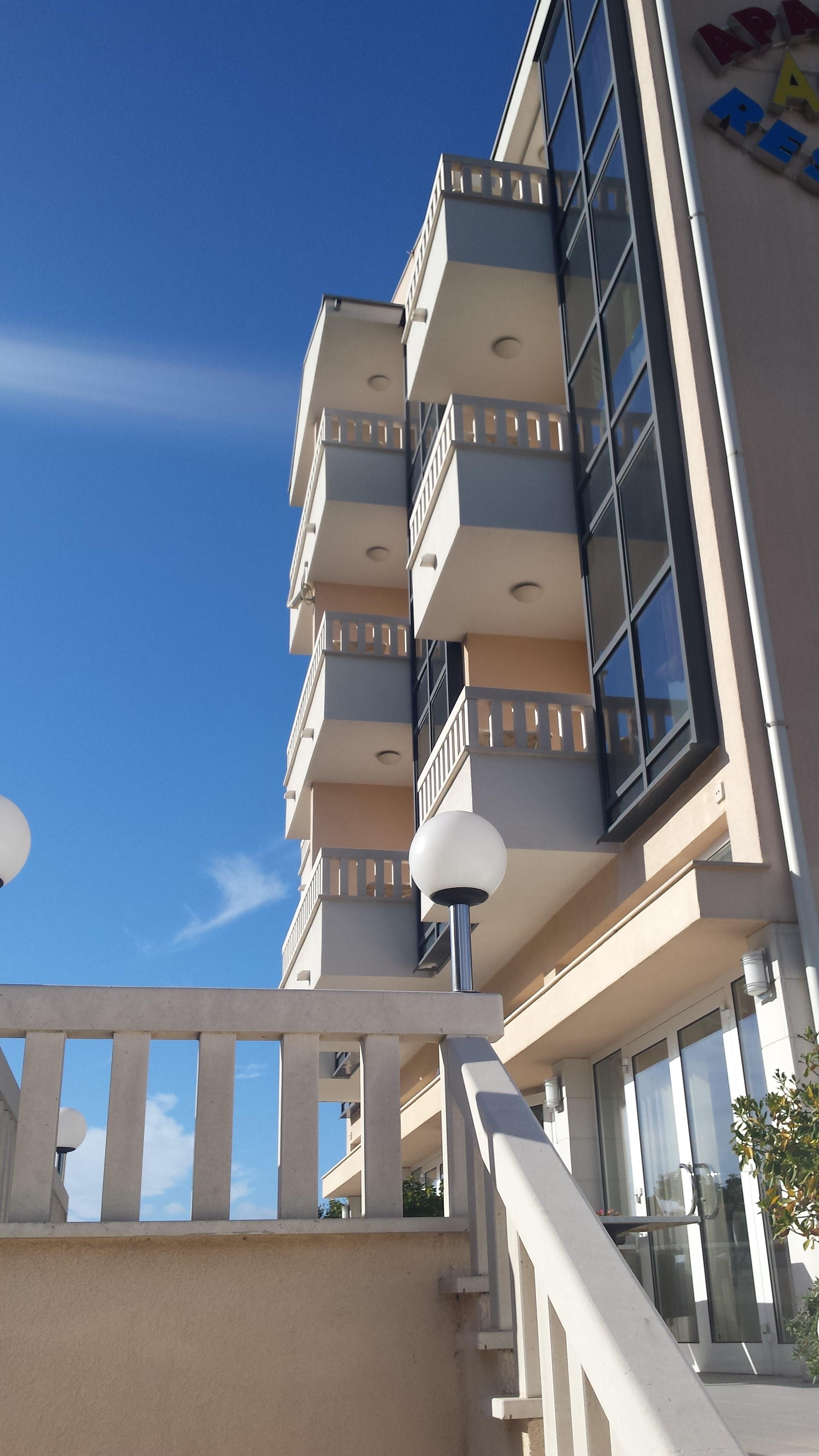 Apartments And Rooms Astoria Seget Vranjica Exterior photo